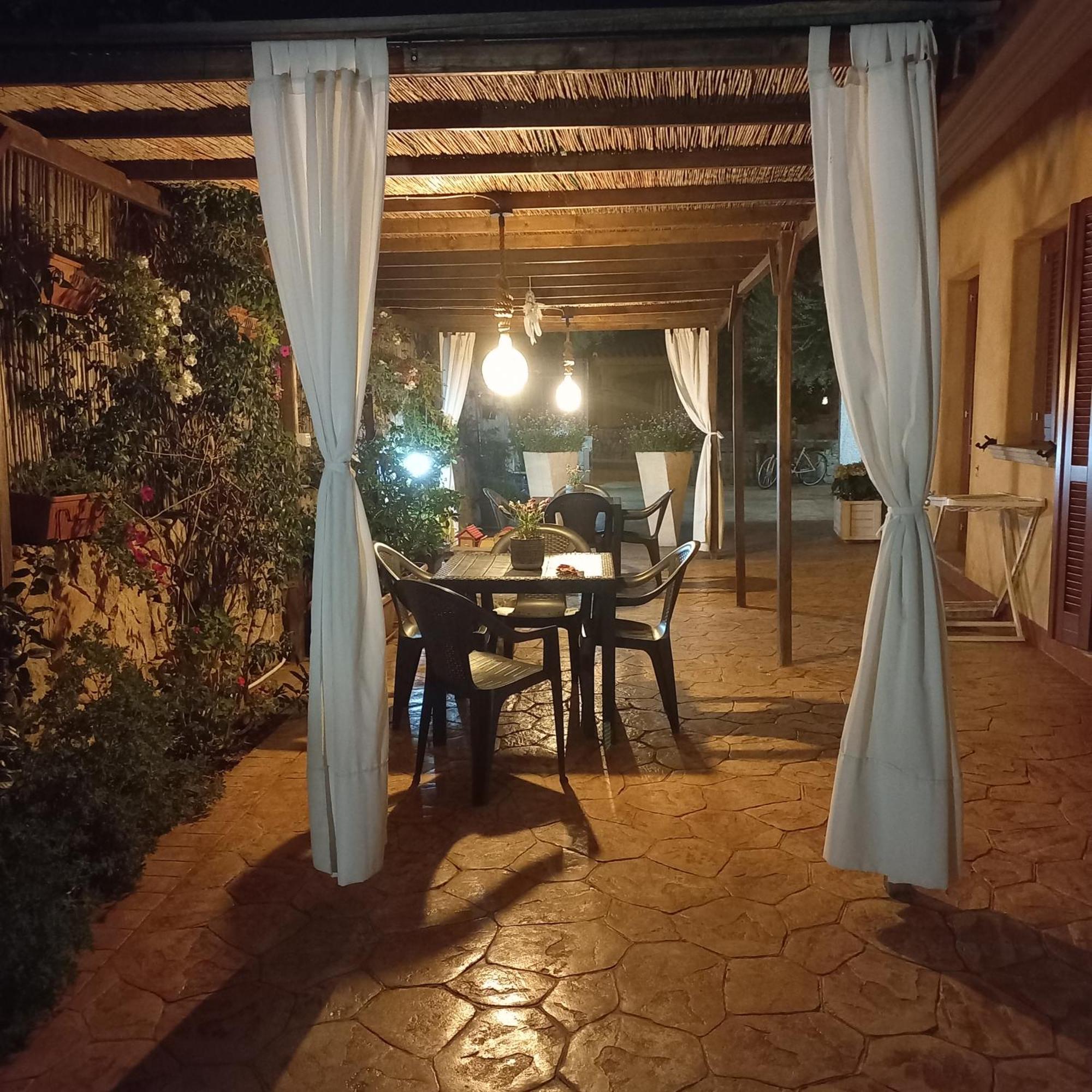 Affittacamere Il Fiore Posada (Sardinia) Ngoại thất bức ảnh