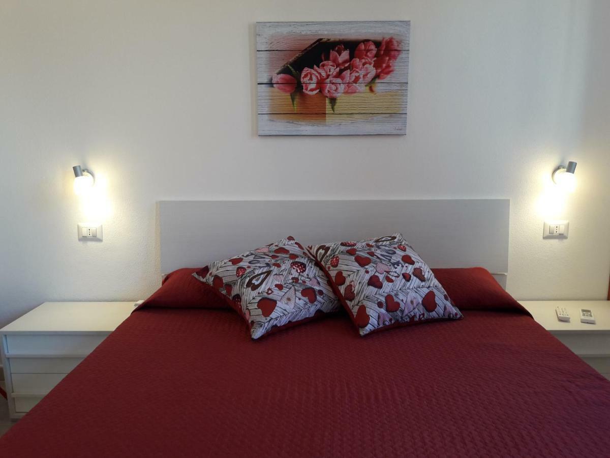 Affittacamere B&B Il Fiore Posada  Ngoại thất bức ảnh